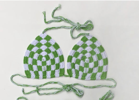 Haut de bikini en crochet à carreaux verts